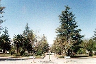 Place centrale de la petite ville de Cafayate