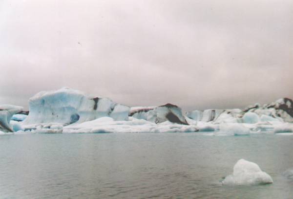 Icebergs venuent du glacier  Jokulsarlon