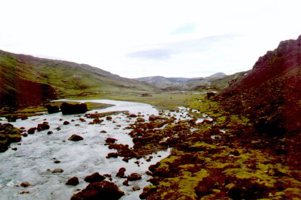 Eau, lave et volcan, comme en Auvergne !