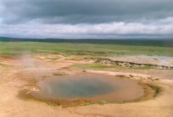 Bienvenu  Geysir, d'o le nom de geyser