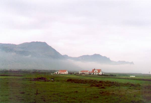 Redescendons sur terre ! Et la brume est l !